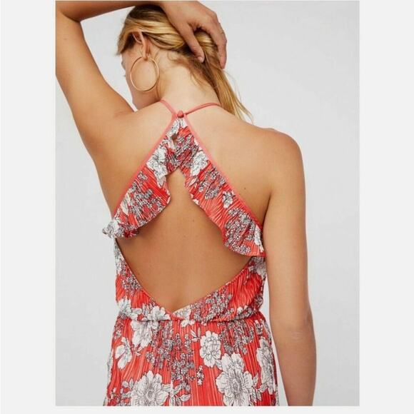 Free People Fresh Fields Pleated Jumpsuit Orange white floral crinkle flutter L - Picture 3 of 16